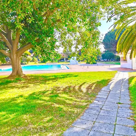 Apartment T1, Da Oura